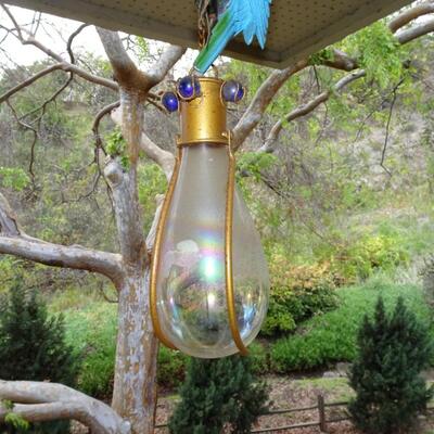 LOT 125. WIND CHIMES AND DECOR