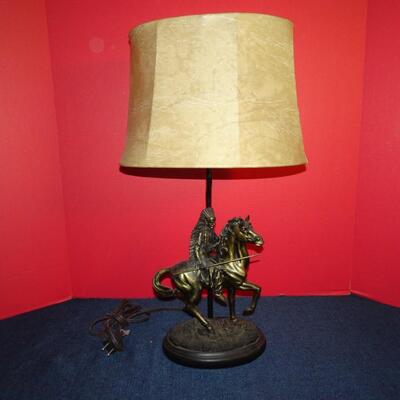 LOT 135. NATIVE AMERICAN INSPIRED TABLE LAMP