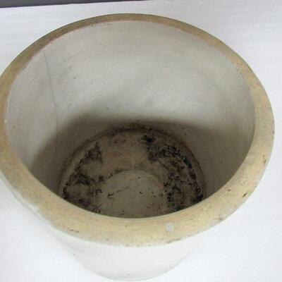 Small Old Crock, Cracked