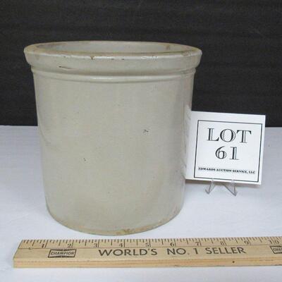 Small Old Crock, Cracked