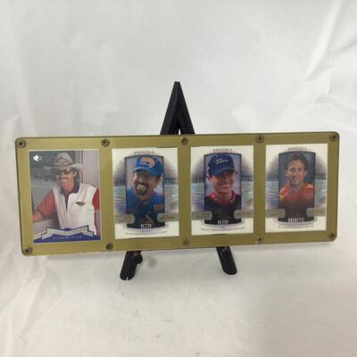 121) NASCAR | Petty Family Plaque and Collector Cards