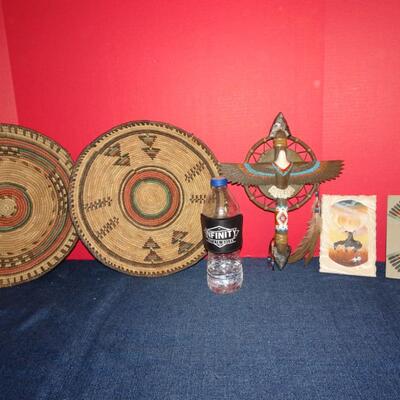 LOT 137. NATIVE AMERICAN INSPIRED HOME DECOR AND BASKETS