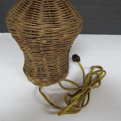 Old Wicker Table Lamp, Needs Re-Wiring