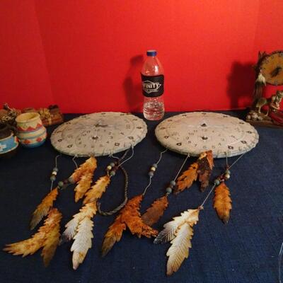 LOT 148.  NATIVE AMERICAN INSPIRED DECOR
