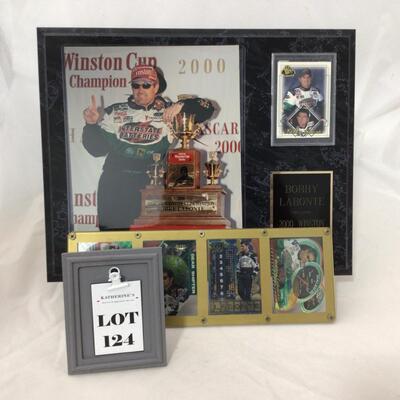 124) NASCAR | Bobby Labonte Plaque and Collector Cards