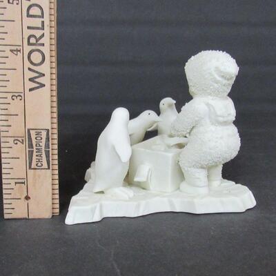 Vintage Dept 56 Snowbaby With Penguin Friends