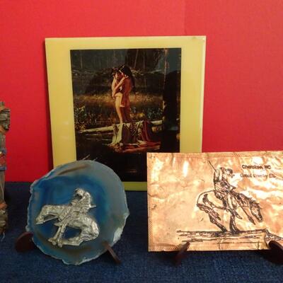 LOT 154. NATIVE AMERICAN INSPIRED HOME DECOR