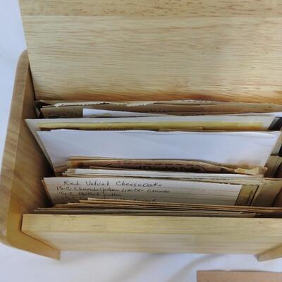 Pinewood Recipe Box 4" W x 7" L x 5"  Includes Home Made Recipes...Yummy!