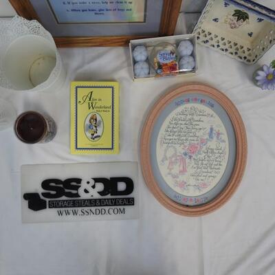 9 Pc Home Decor: Grandma Themed, Pictures with Verses, Vases, Candles, Card Game