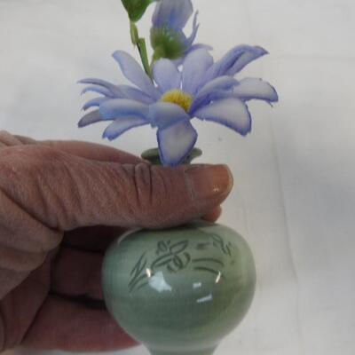 9 Pc Home Decor: Grandma Themed, Pictures with Verses, Vases, Candles, Card Game