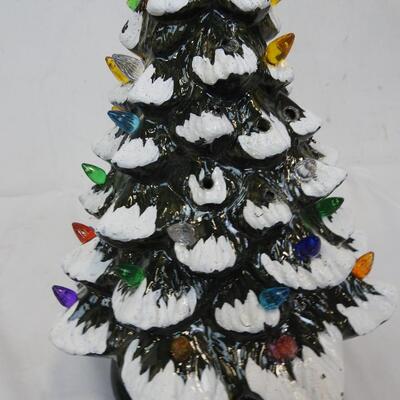 12 In Ceramic Tree: Green/White W/Bulbs, Needs Replacement Bulbs/Light W/ Cord