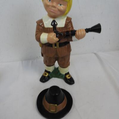 5 Pc Thanksgiving Decor Lot: Pilgrim Boy/Girl, 2 Turkeys, Removable Pilgrim Hat