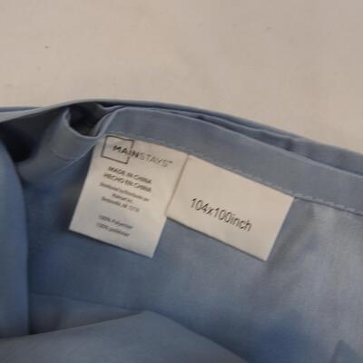King Size-104x100, Mainstays Sheet Set w/2 Pillowcases, Light Blue, Like New