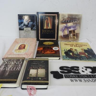 8 LDS/Inspirational Books: In His Image, Gift Of The Atonement, Unused Journal