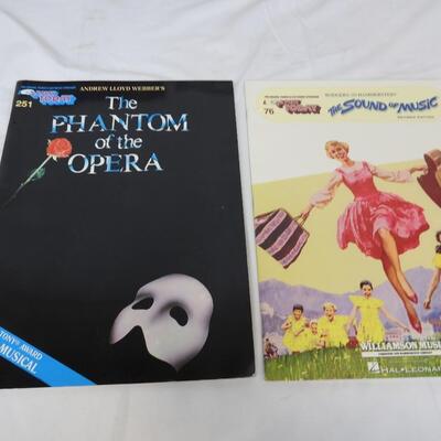 7 Music Books: Andrew Lloyd Webber, Gershwin, Rodgers & Hammerstein, Patriotic