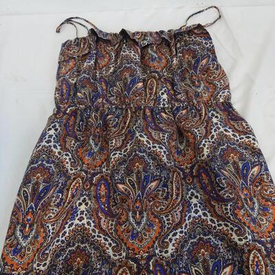 5 pc Women's Apparel: Crop Top, Sweatpants, 3 Dresses