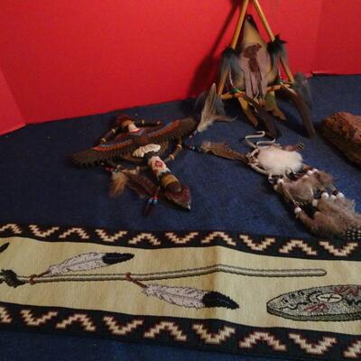 LOT 168.  NATIVE AMERICAN INSPIRED DECOR