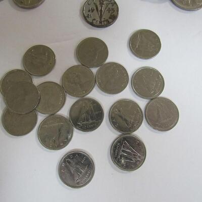 Mixed Lot Canadian Coins, Including 1945 Nickel