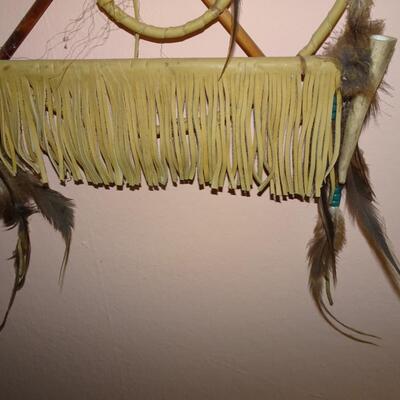 LOT 181. NATIVE AMERICAN INSPIRED WALL DECOR