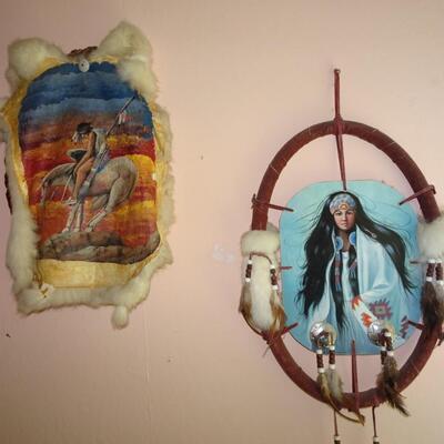LOT 186. NATIVE AMERICAN INSPIRED DECOR