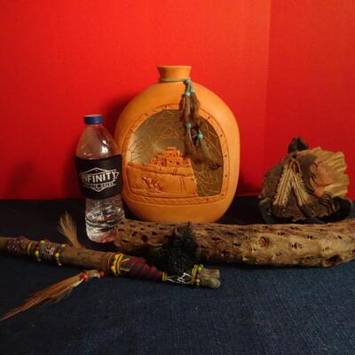 LOT 200. NATIVE AMERICAN INSPIRED DECOR