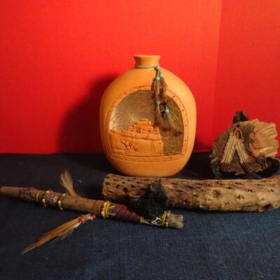 LOT 200. NATIVE AMERICAN INSPIRED DECOR