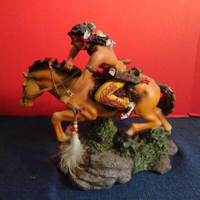 LOT 201 Native American Figurine