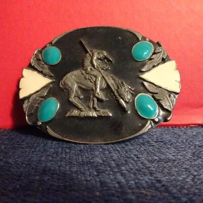LOT 202. NATIVE AMERICAN INSPIRED DECOR KNIFE AND BELT BUCKLE