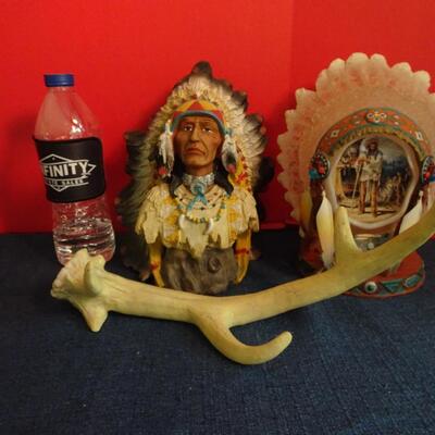 LOT 203. NATIVE AMERICAN INSPIRED DECOR