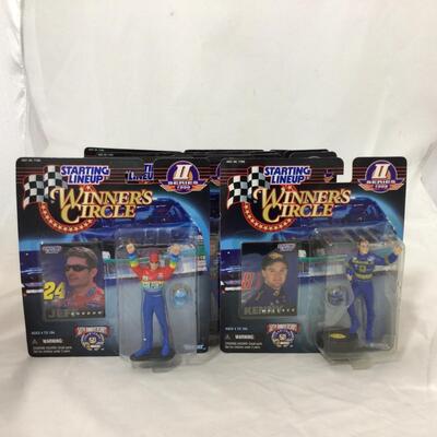 130) NASCAR | Starting Lineup Winners Circle Figures