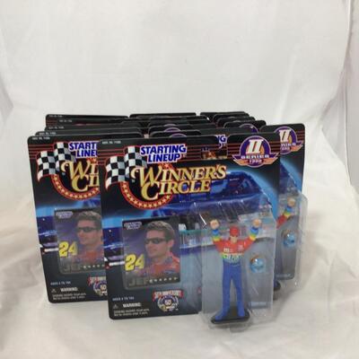 130) NASCAR | Starting Lineup Winners Circle Figures