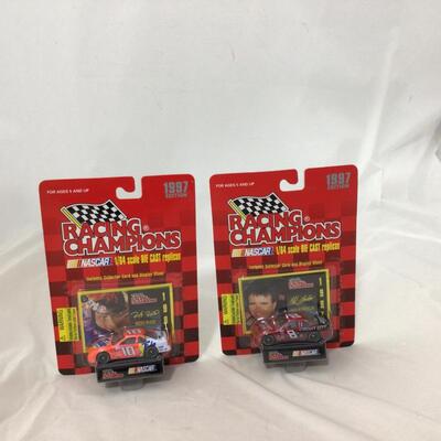 139) NASCAR | Mixed Group of Racing Champions Car Figures