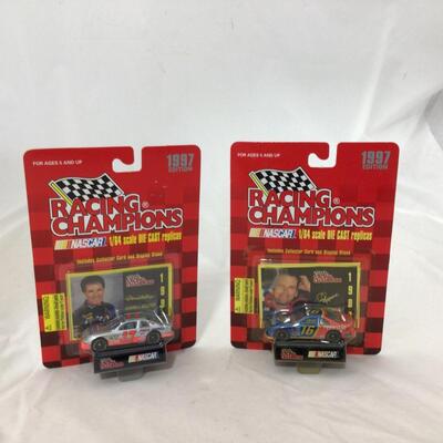 140) NASCAR | Mixed Group of Racing Champions Car Figures