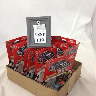 142) NASCAR | Mixed Group of Racing Champions Car Figures