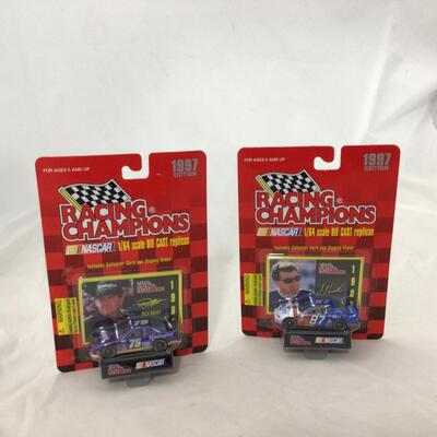 142) NASCAR | Mixed Group of Racing Champions Car Figures
