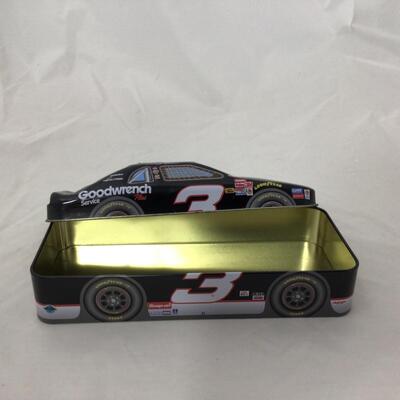 146) NASCAR | Dale Earnhardt Sr. Collector Pieces