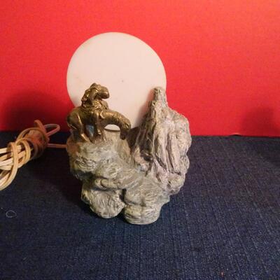LOT 219 NATIVE AMERICAN INSPIRED DECOR LIGHT