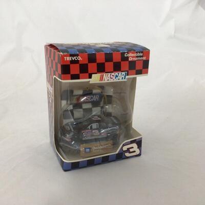 147) NASCAR | Dale Earnhardt Sr. Mixed Group of Collectibles