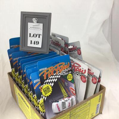 149) NASCAR | Mixed Collection of Pit Row Model Cars