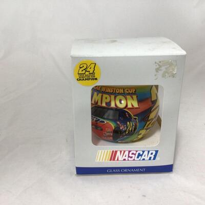 150) NASCAR | Mixed Collection of Jeff Gordon