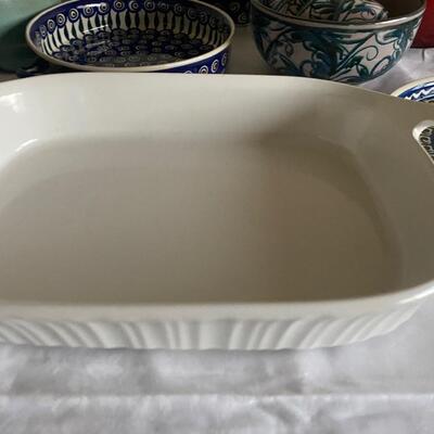 Classic Corningware French white casserole with handles