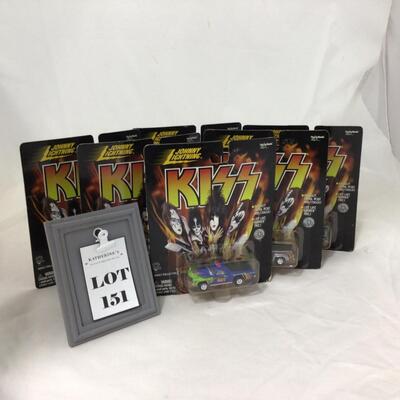 151) CAR | Kiss Johnny Lighting Model Cars