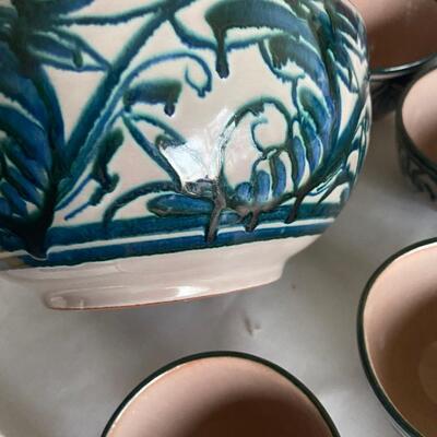 Bowl and Miniature  serving bowls please note chip