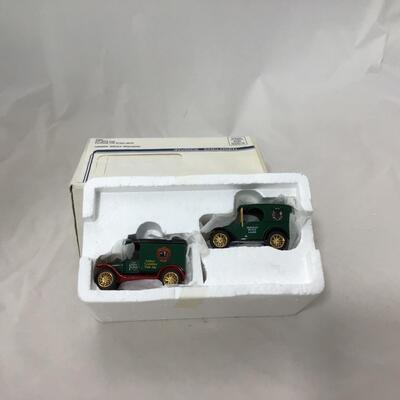 160) MATCHBOX | Die Cast Pair of Cars in Packaging