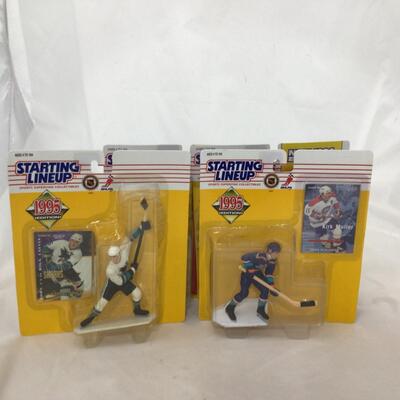 169) STARTING LINEUP | Mixed Group of Hockey Figures