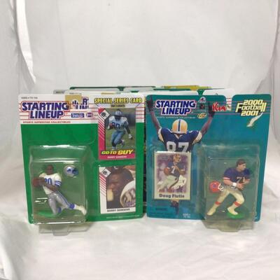 176)  STARTING LINEUP | Mixed Group of Football Figures