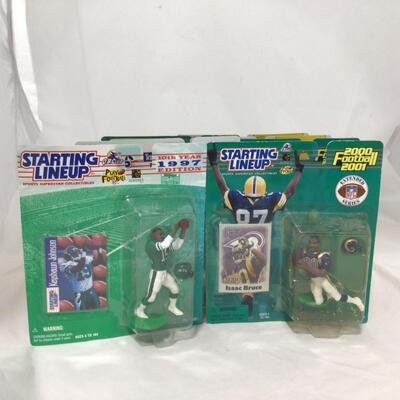 176)  STARTING LINEUP | Mixed Group of Football Figures