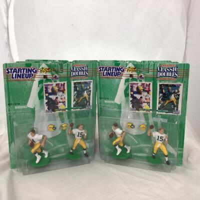 185) PACKERS | Bart Starr and Brett Favre Starting Lineup Figures