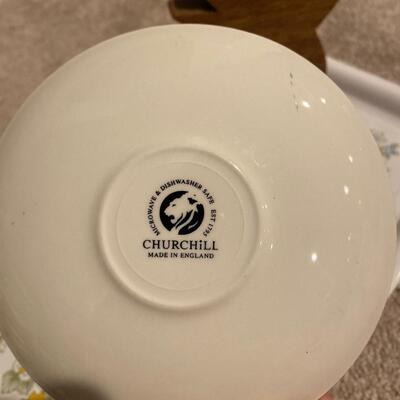 Vintage Churchill saucer bundle of three
