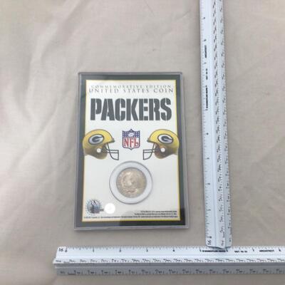 199) PACKERS | LeRoy Butler Plaque, Commemorative US Coin, and Andre Rison Card